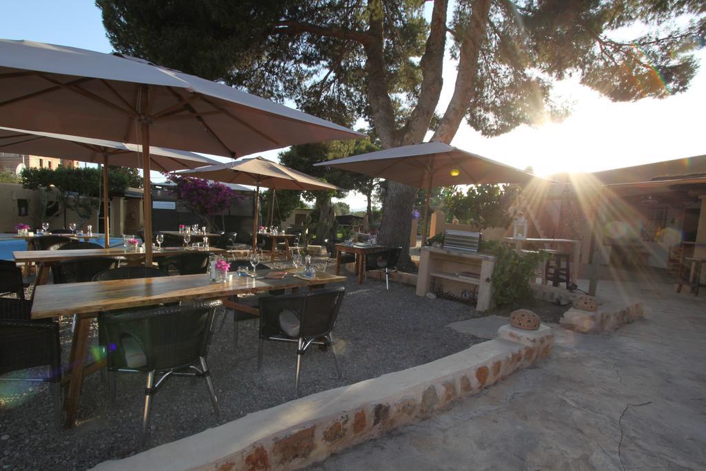 Finca Can Toni Sant Jordi de ses Salines Exterior photo